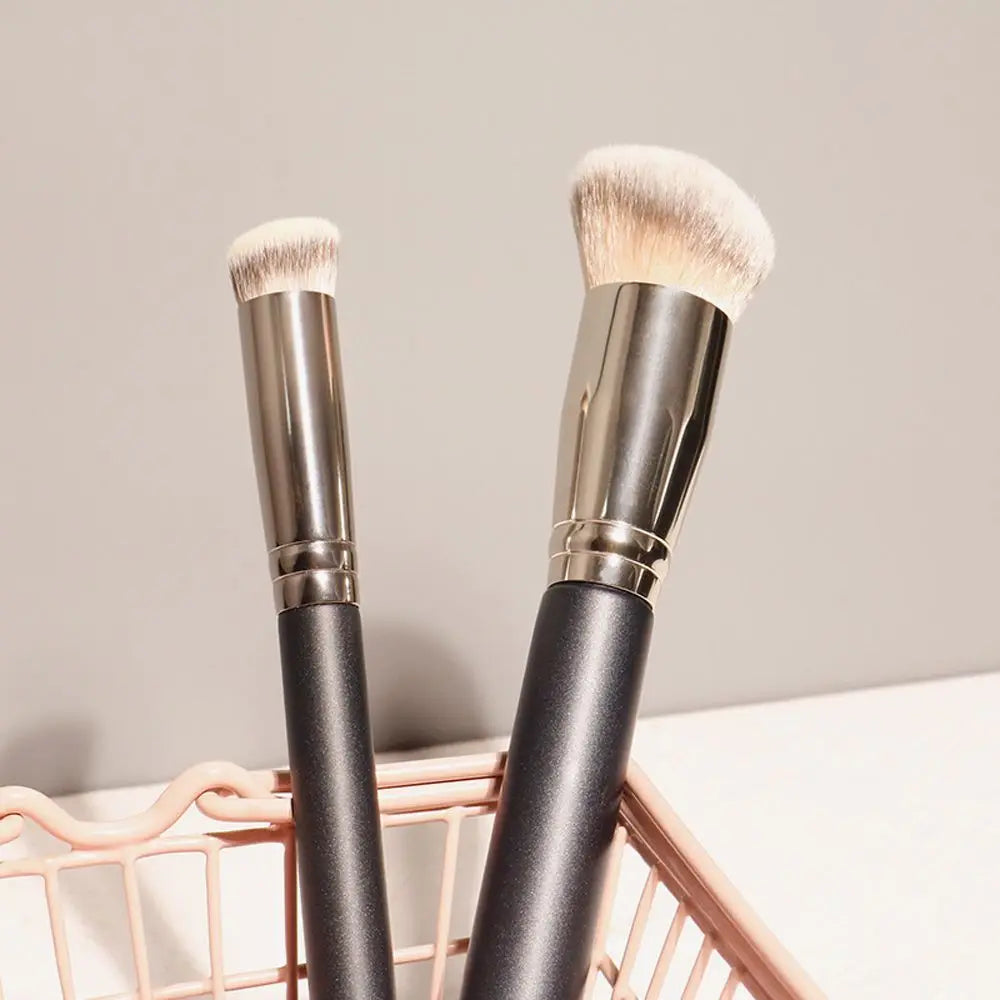 Wool Fiber Concealer Brush