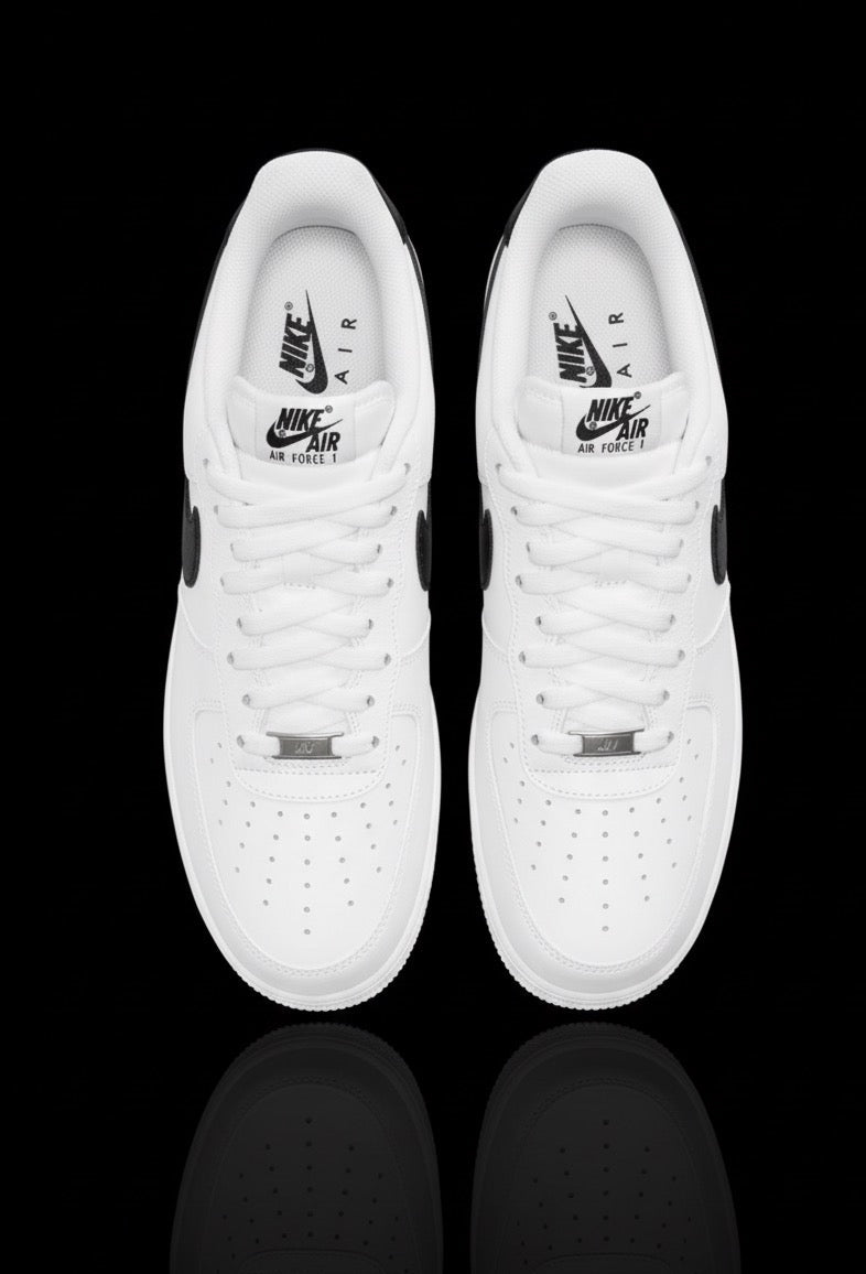 NIKE AIRFORCE 1 - With Box