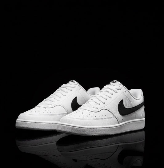 NIKE AIRFORCE 1 - With Box