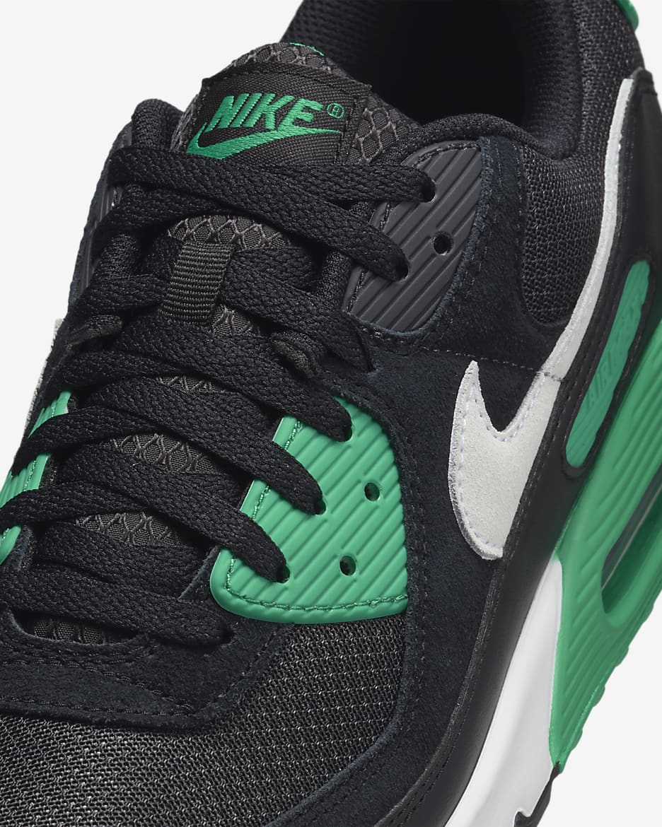 GREEN STRIKE