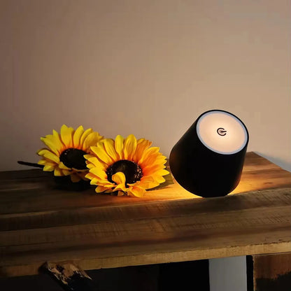 USB Bottle Table Lamp – Touch Control, 3 colors