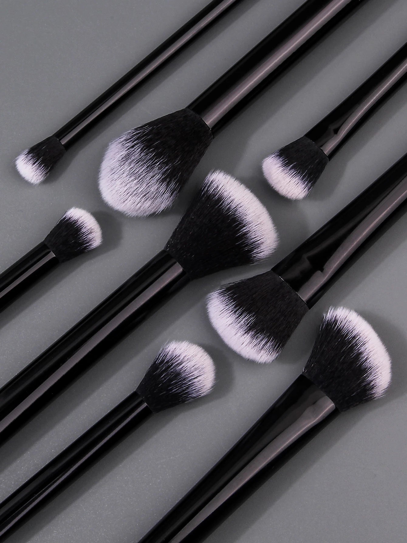 Portable 12PCS Makeup Brush & Sponge Egg Set