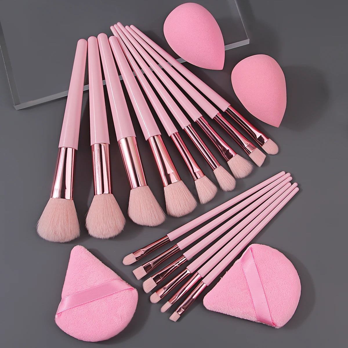 Complete 19-Piece Beauty Tool Set – 15 Makeup Brushes, 2 Sponge Eggs & 2 Triangular Powder Puffs